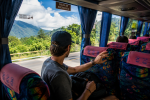 Cómo Elegir El Mejor Asiento En Un Bus Para Viajar Por Centroamérica